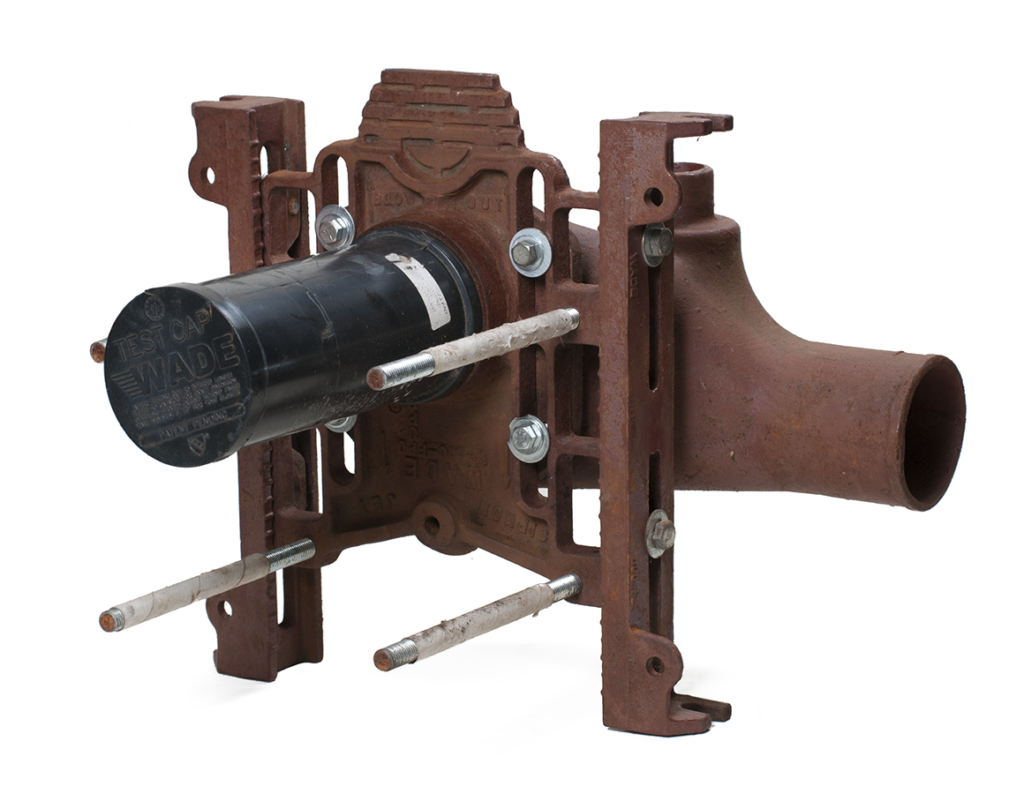 horizontal right hand siphon jet water closet carrier